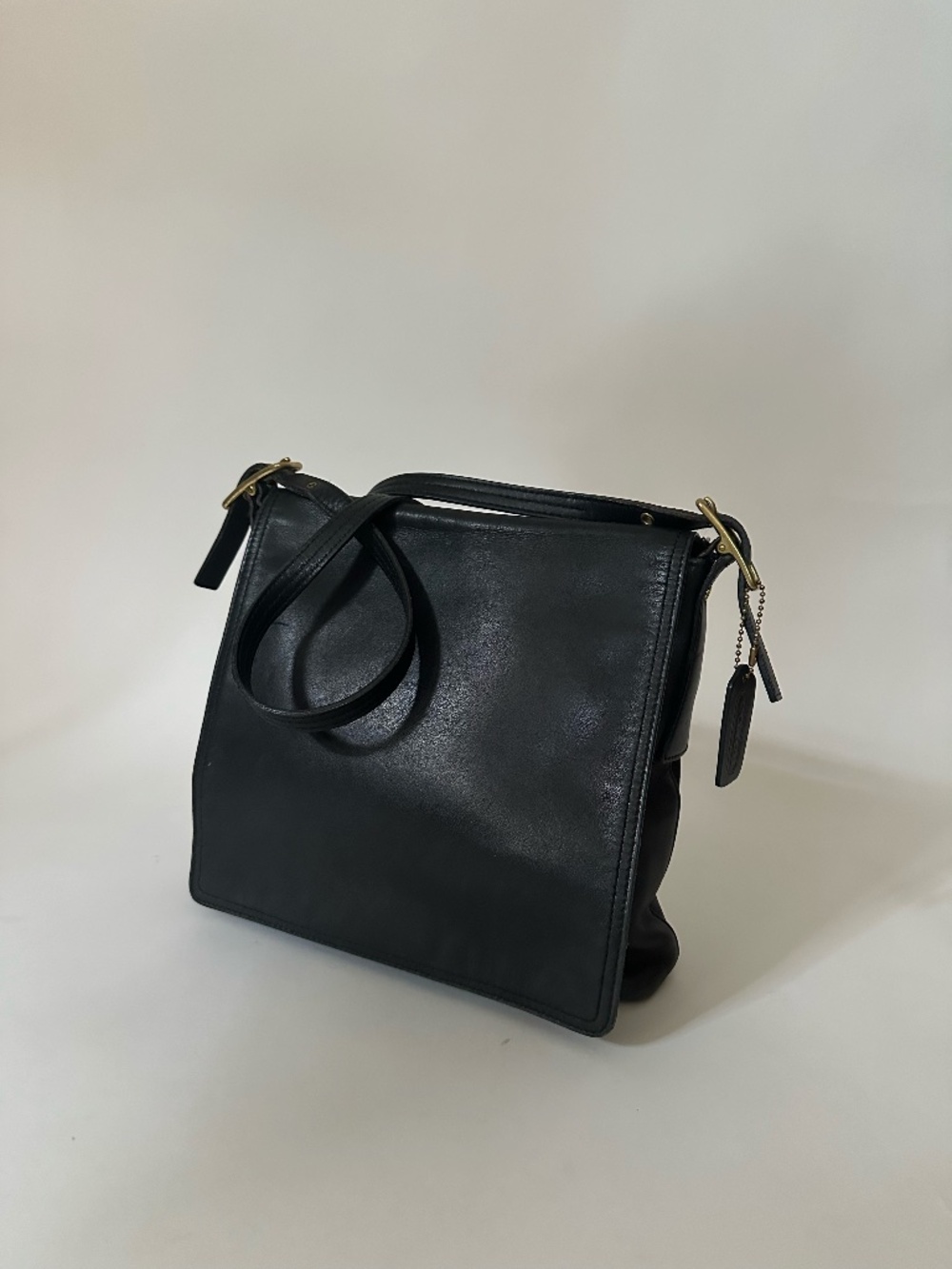 Vintage Coach Courier Bag Style 9829 Black Leather Crossbody Messenger Purse